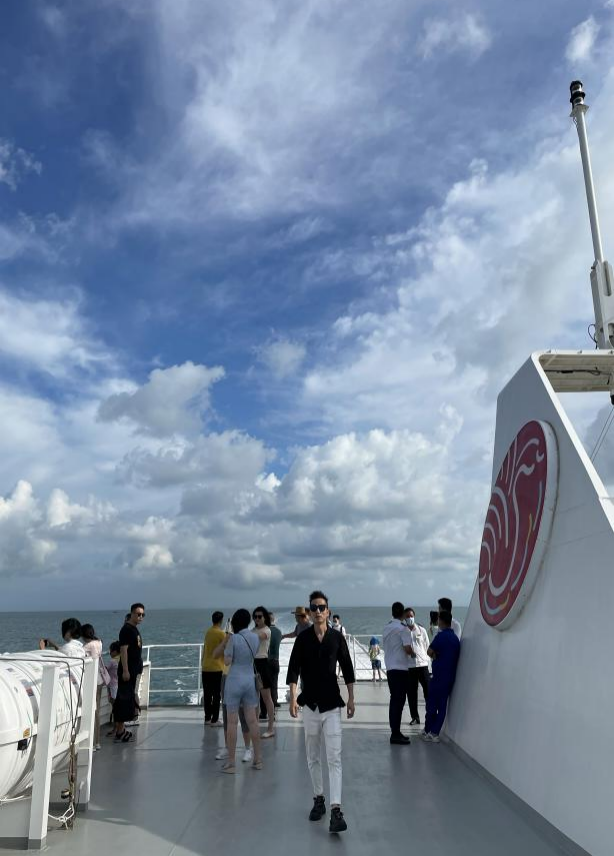 巔峰聚首,引領未來|武漢空格第二屆CEO群英會圓滿結束! 巔峰聚首,引領未來|武漢空格第二屆CEO群英會圓滿結束!